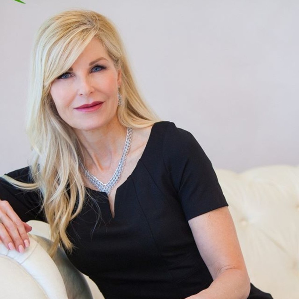 Meet your Posher, Deborah